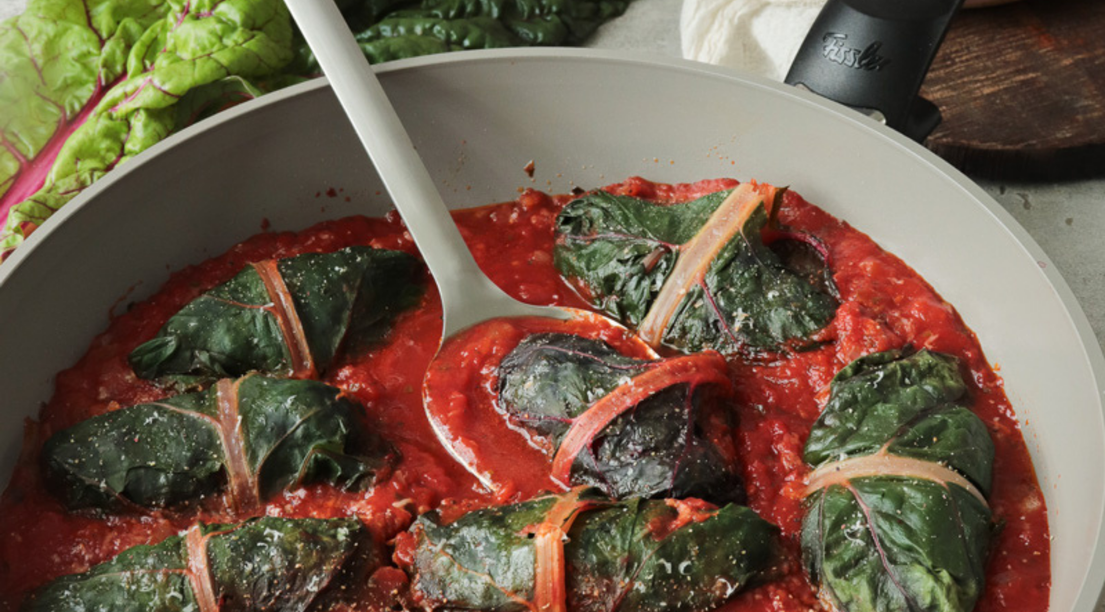 Gefüllte Mangoldröllchen