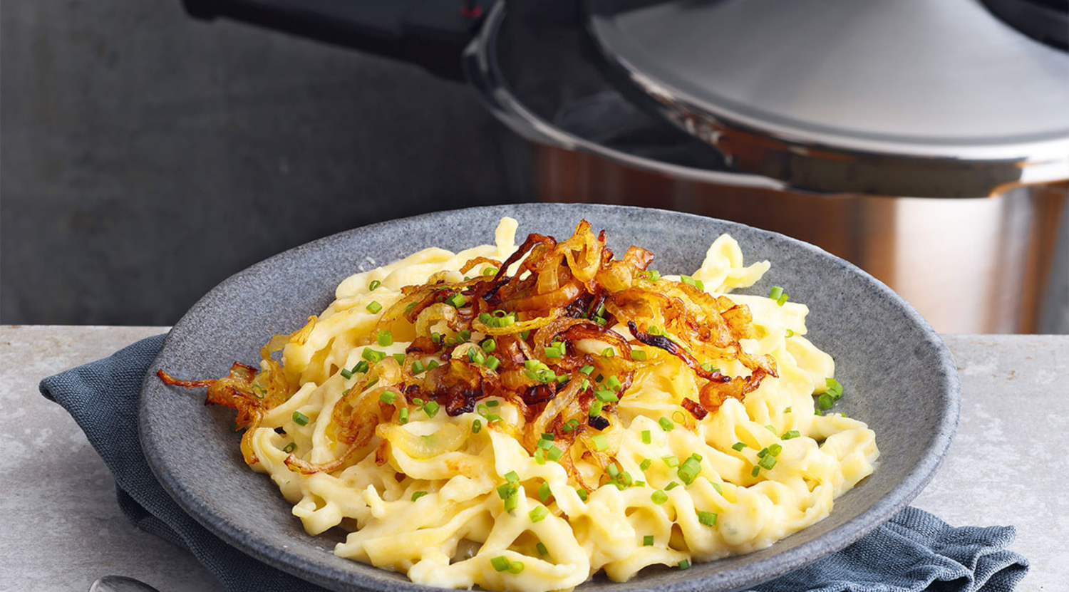Käsespätzle mit Röstzwiebeln