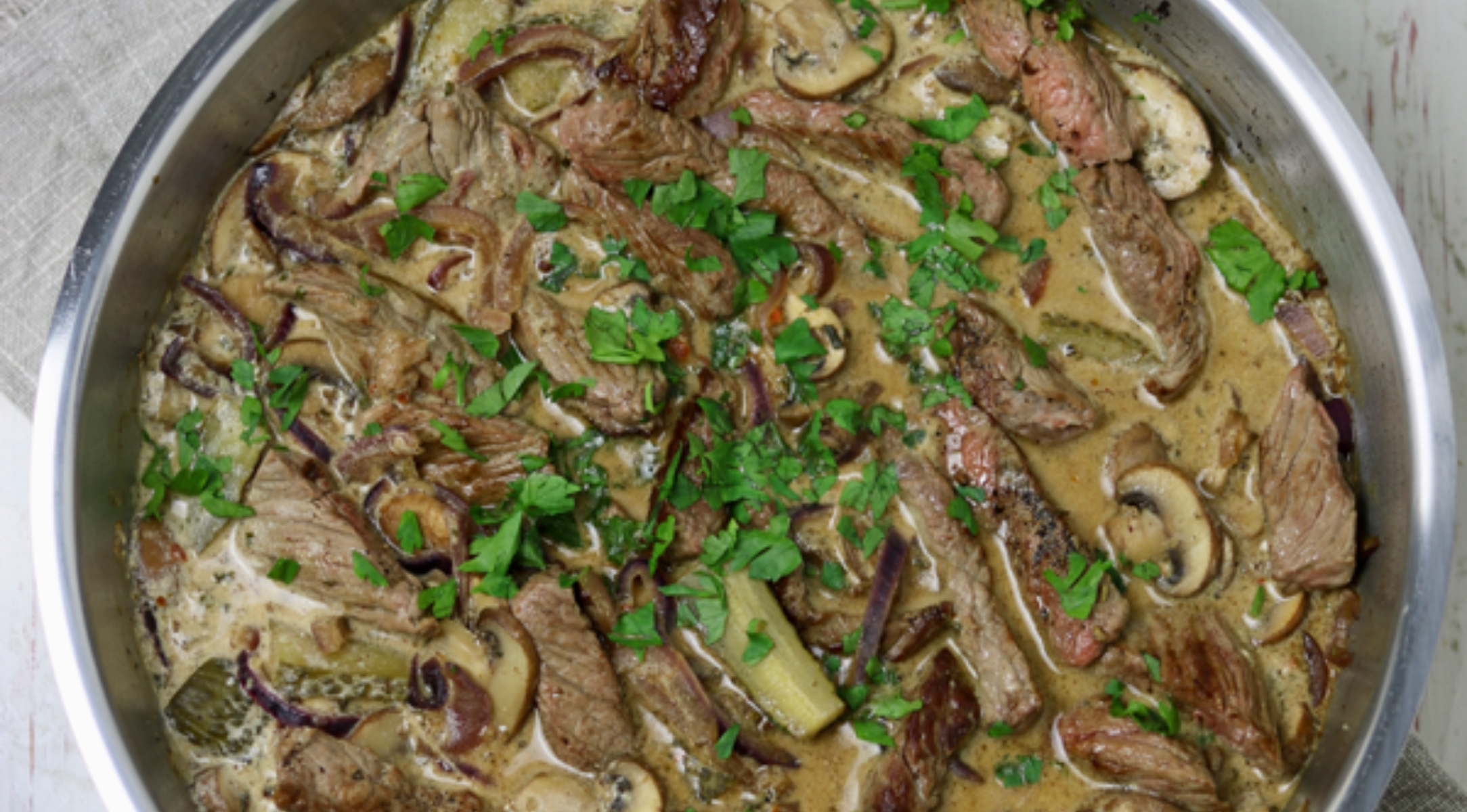 Boeuf Stroganoff