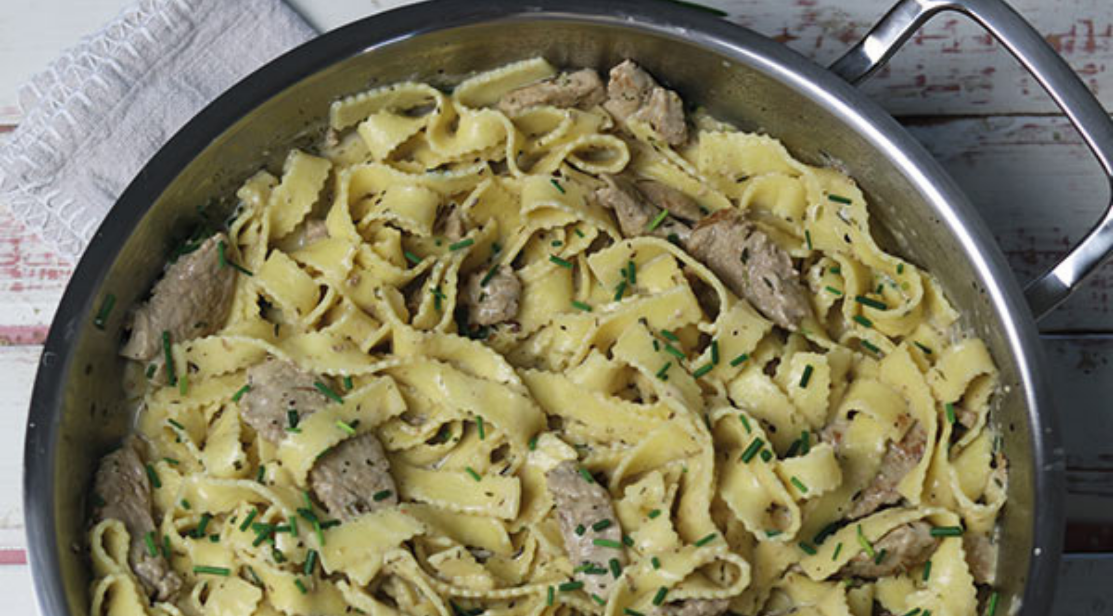 Cremige Bandnudeln mit Schweinefilet