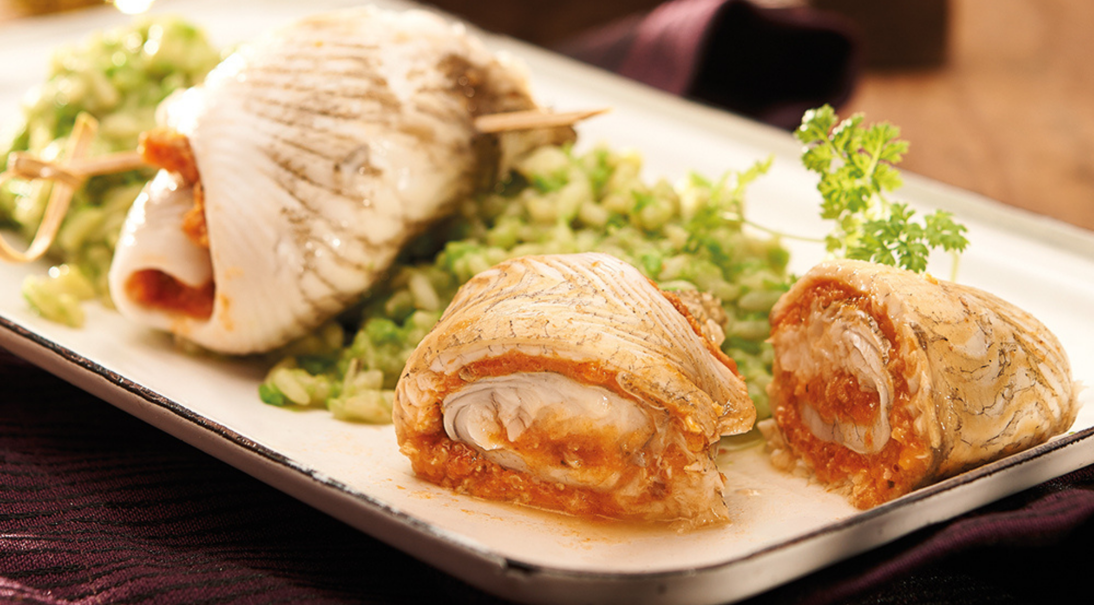 Fischröllchen auf Wasabi-Erbsen-Risotto