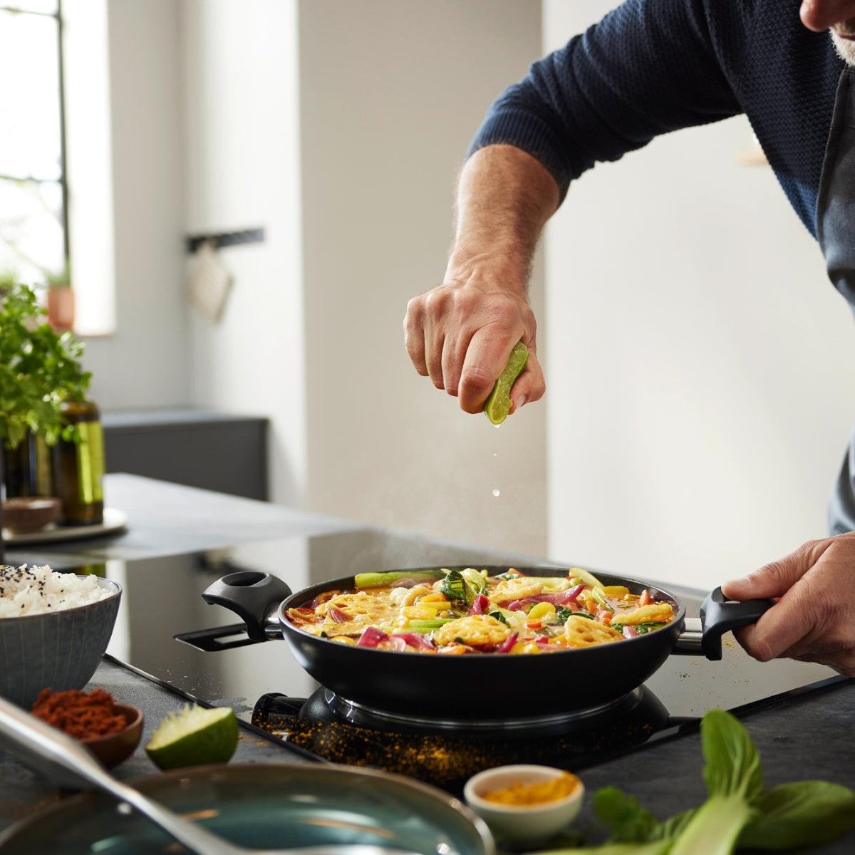 AST_2904023;fece6ae6de2a2d02fe24b9d4e786ca96;SI_2837925